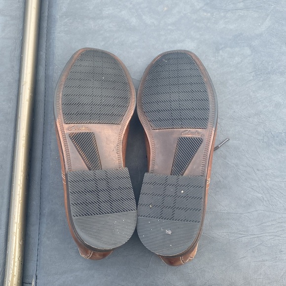 Clark’s Chukka Boots - Picture 8 of 9